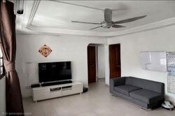 Blk 242 Gombak View (Bukit Batok), HDB 4 Rooms #567662931